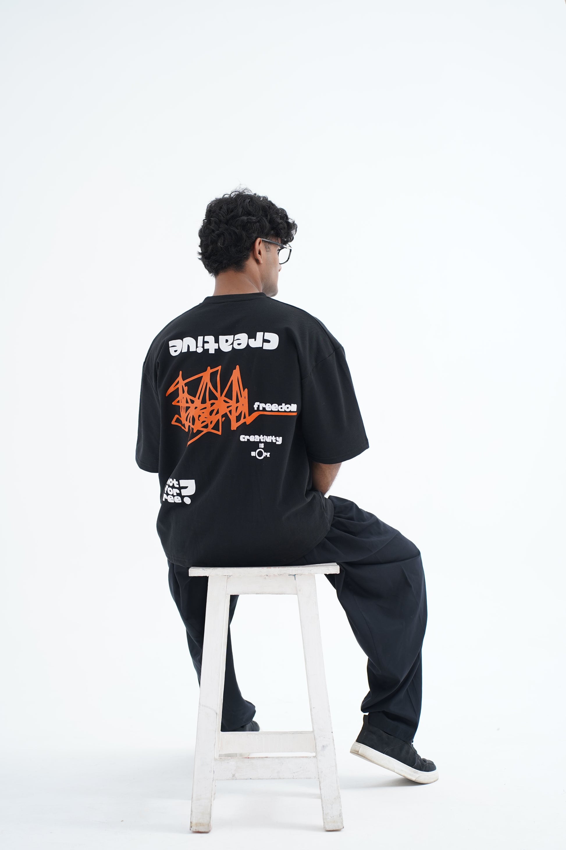 Art Not for Free Black T-shirt - Walaiti Official